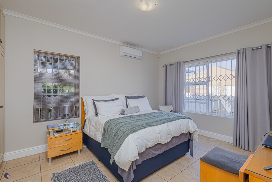 3 Bedroom Property for Sale in Country Club Western Cape